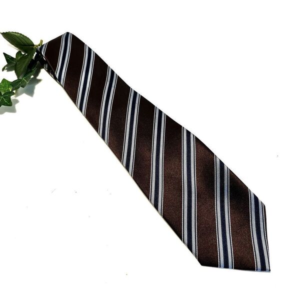 EUC Fossil Brand 54 Tie - Picture 2 of 8